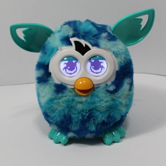 Hasbro Other - 2012 Hasbro Furby